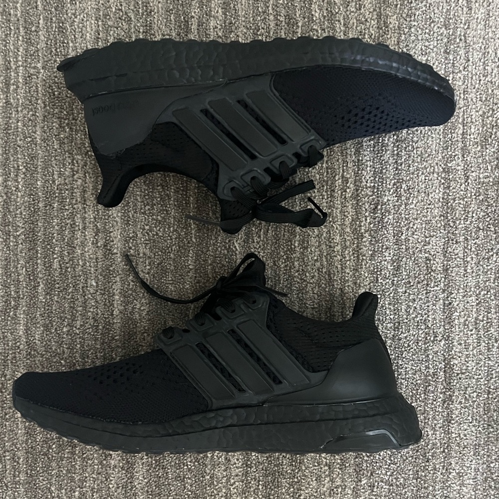 Adidas Ultraboost 1.0 women’s size 8 Black New